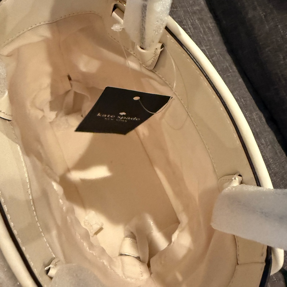 Kate Spade Rose 3d Natural and White Handbag with spade flower Wallet - Picture 7 of 13